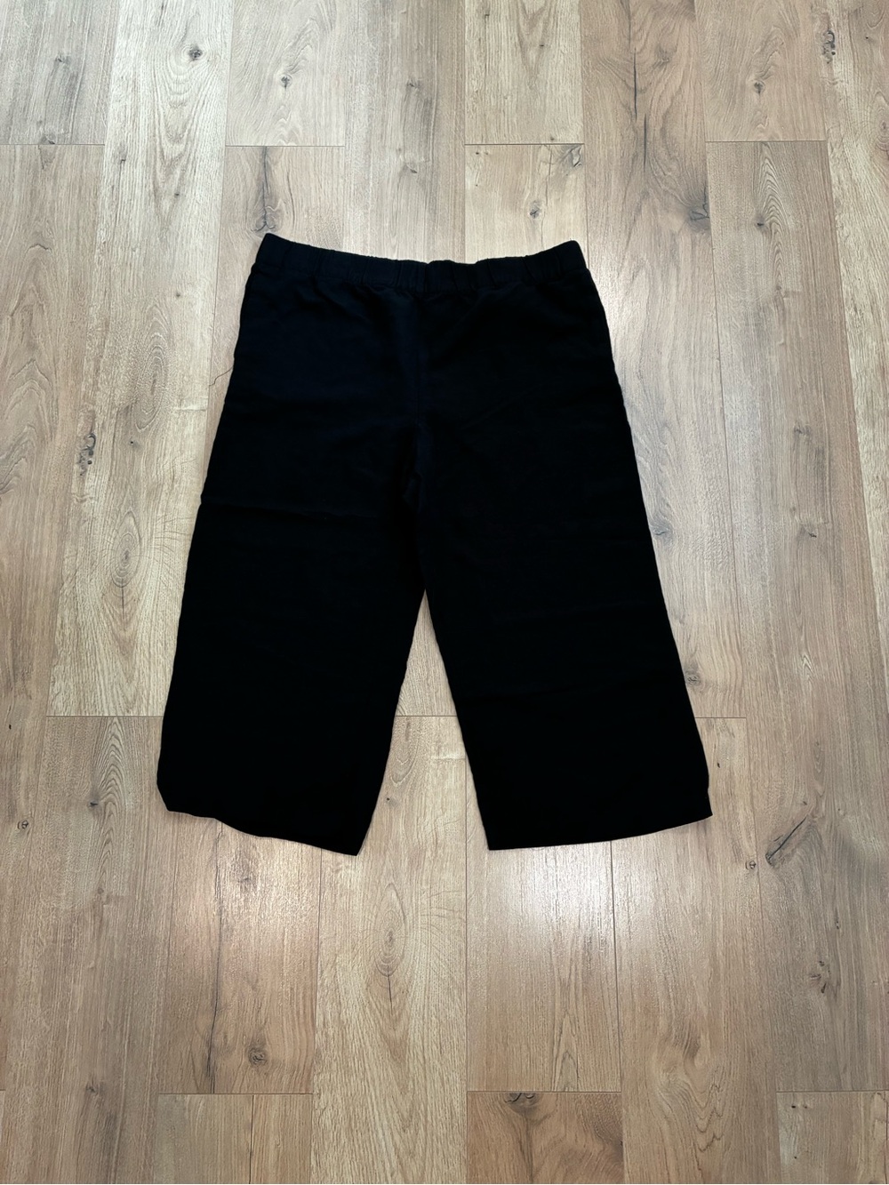 H&M Black Wide Leg Cropped Pants